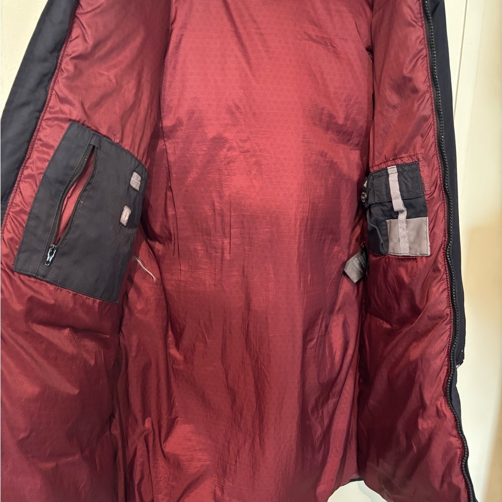 The North Face jacket - Picture 6 of 9